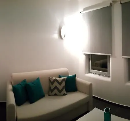 Unique * 이메로비글리