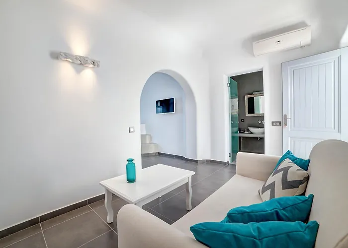 Unique * Imerovigli (Santorini)