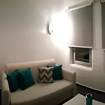 Unique * Imerovigli (Santorini)