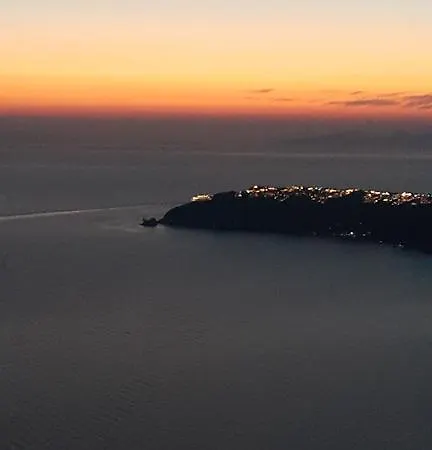 Unique Villa Imerovigli