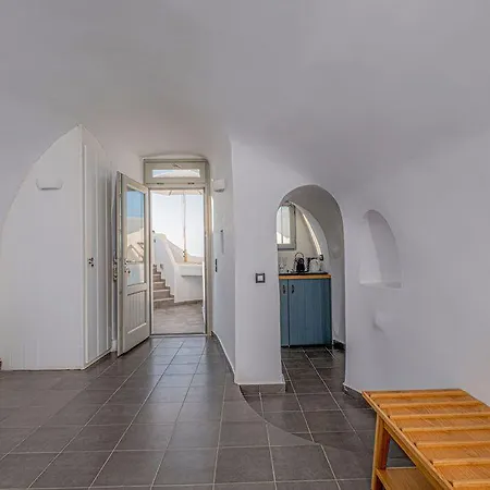 Unique * Imerovigli (Santorini)