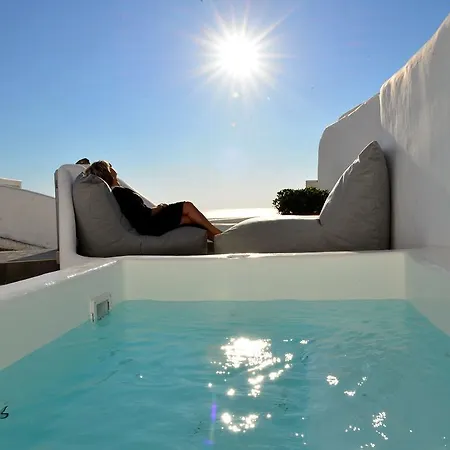 Unique * Imerovigli (Santorini)