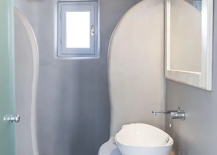 أجنحة يونيك فيلة