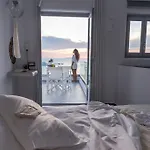 أجنحة يونيك فيلة إيميروفيغلي