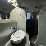 أجنحة يونيك إيميروفيغلي