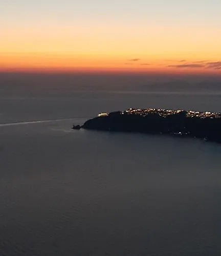 Unique Villa Imerovigli (Santorini)