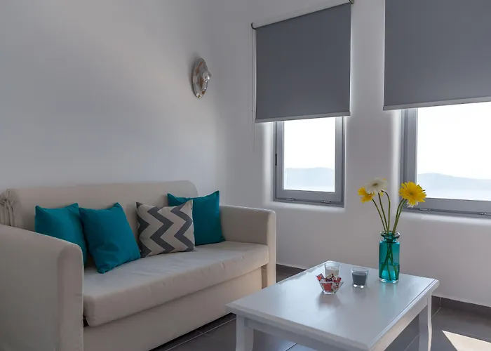 Unique * Imerovigli (Santorini)