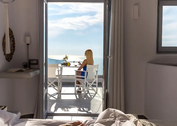 Unique Villa Imerovigli (Santorini)